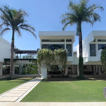 The Palm House Villa Canggu Exteriör bild