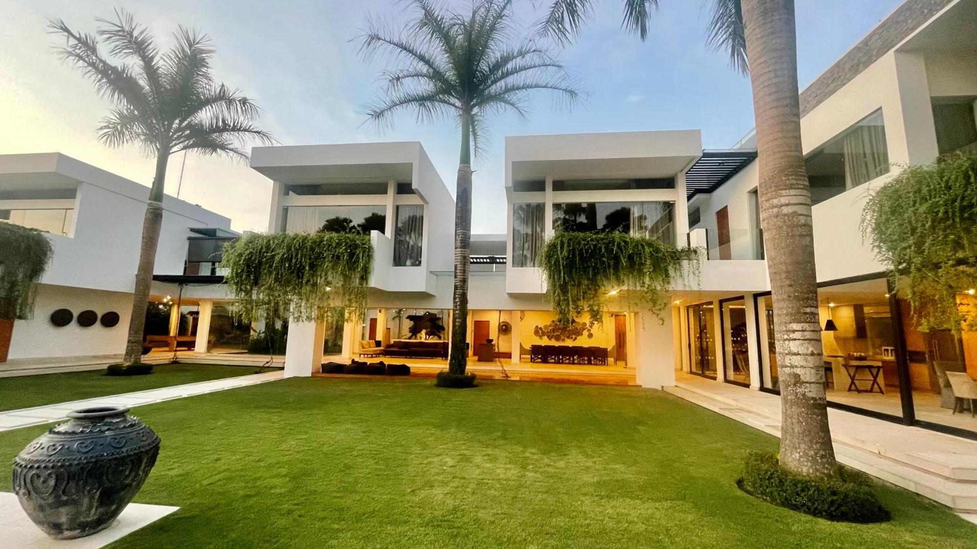 The Palm House Villa Canggu Exteriör bild